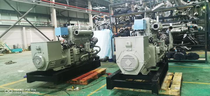 上海某海上執(zhí)法游艇選用上研動力48kw 船用機組，客戶驗收合格順利交貨